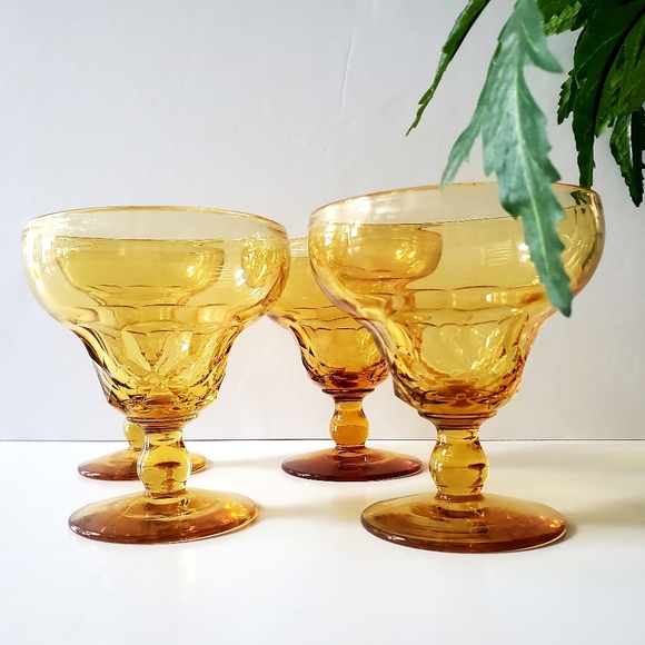 VTG Amber Glass Faceted Pedestal Glass Dessert Servers 4pcs MCM Retro Regency - Picture 4 of 6